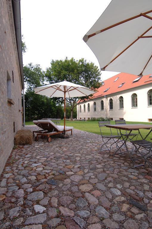 Kavaliershaus Schloss Bluecher Am Finckenersee Экстерьер фото
